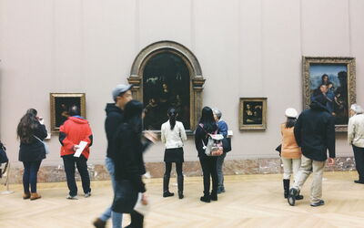 La "Vierge aux rochers" de Da Vinci au Louvre