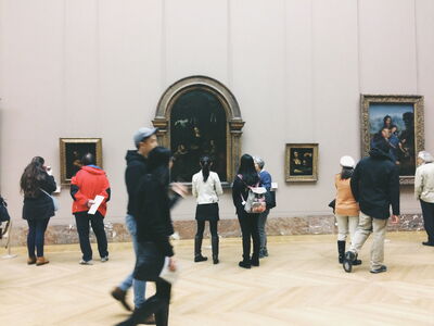 La "Vierge aux rochers" de Da Vinci au Louvre