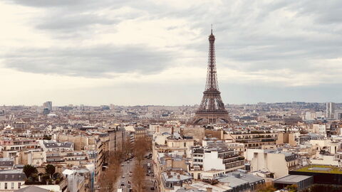 Vue de la tour Eiffel en automne