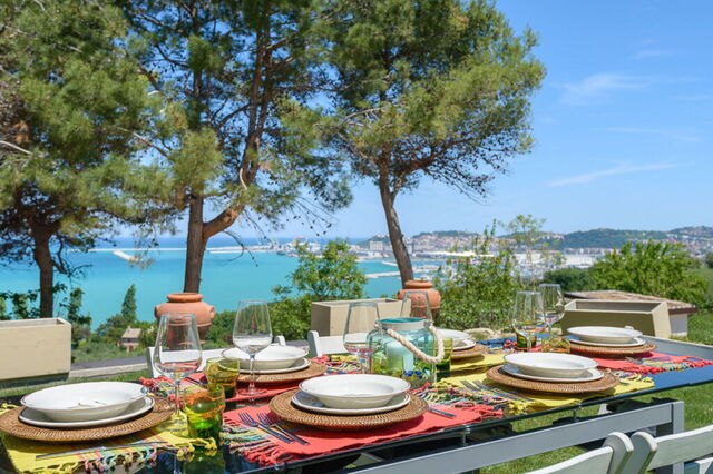 Villa Krizia, salle à manger