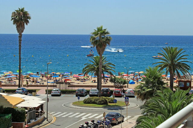 Plage de Fenals