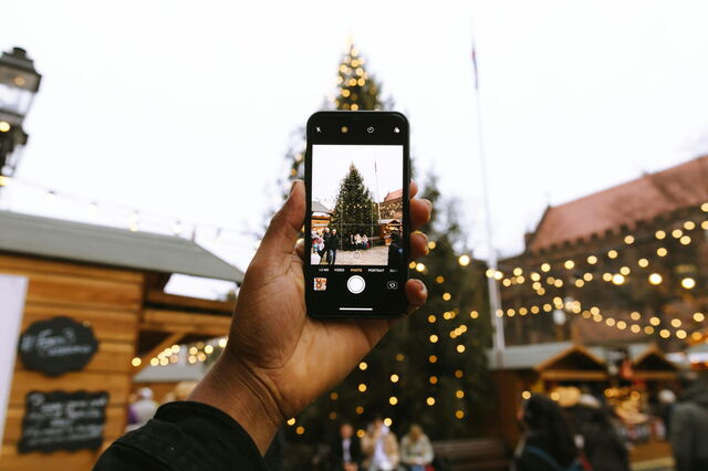 sur un marché de Noël