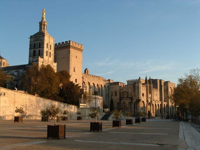 Palais des Papes et Notre Dame des Doms
