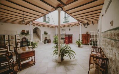 Posada La Casa Del Pintor, Cour