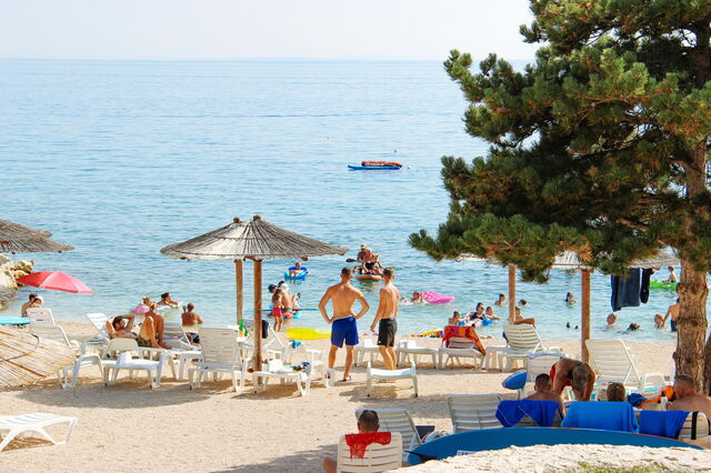 Sur la plage en Croatie