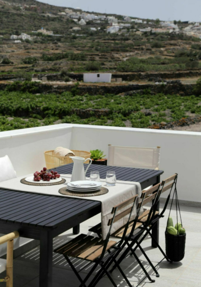 Oia, Santorin 1, repas en plein air