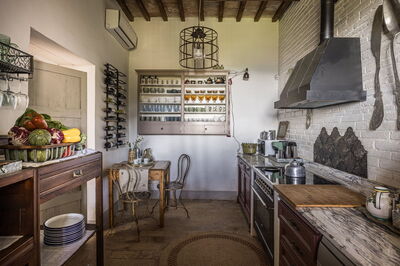 Villa Chiovada, cuisine