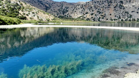 Lac de Kournas, panorama
