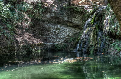 Eau dans la Vallée des Papillons