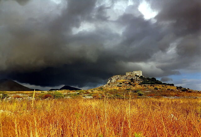 Nuages sur Taygetos