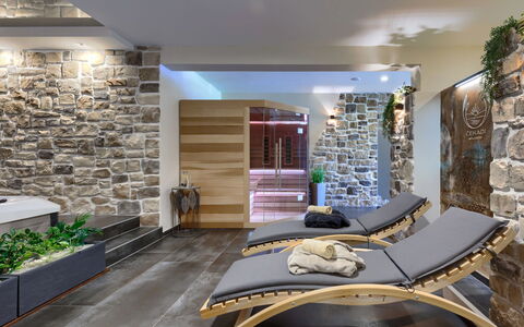 Panorama 1: Propriété, Bâtiment, Plante, Bois, Salon, Sol, Maison, Design Intérieur, Sol, Mur
