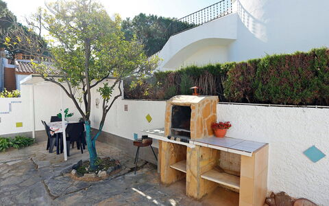 Solimar Cambrils: Plante, Ciel, Propriété, Architecture, Lot Terre, Bâtiment, Biome, Arbre, Loisir, Immobilier