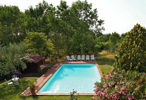 Villa Acacia: Piscine, Propriété, Paysage Naturel, Maison, Arbre, Immobilier, Biens, Jardin, Bâtiment, Arrière-Cour