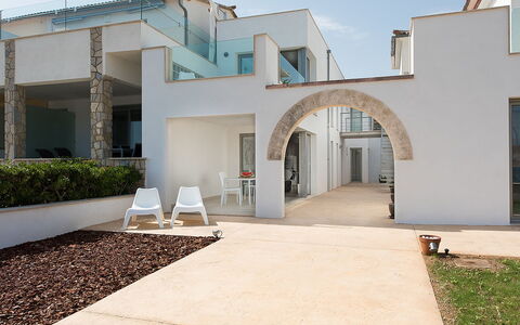 Can Verd: Propriété, Bâtiment, Maison, Domicile, Zone Résidentielle, Immobilier, Architecture, Biens, Façade, Appartement