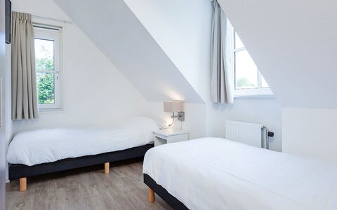 Alk 6: Meubles, Bâtiment, Confort, Fenêtre, Bleu Azur, Bois, Textile, Lit, Cadre De Lit, Ombre