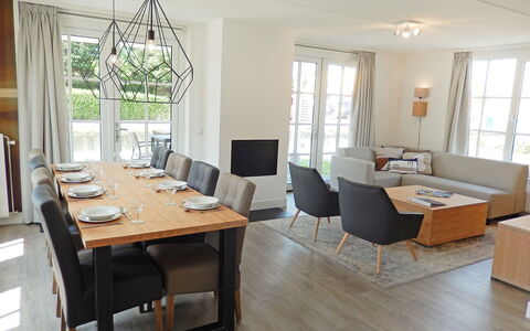 Noordwijk 710: Table, Meubles, Propriété, Fenêtre, Chaise, Ombre, Bois, Design Intérieur, Salle