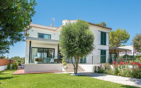 Marianne: Propriété, Maison, Domicile, Bâtiment, Immobilier, Zone Résidentielle, Architecture, Biens, Façade, Quartier