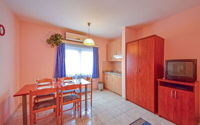 Logement:&nbsp;Delfin 104.3