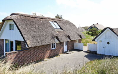 Henne Strand