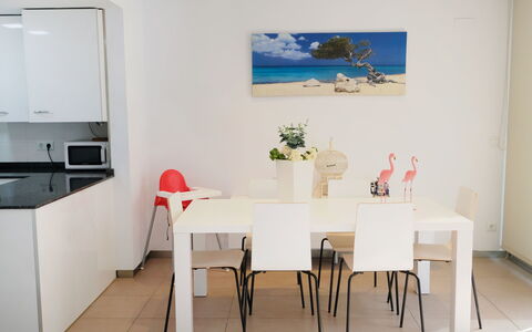 L'Ampolla 652: Pièce, Propriété, Meubles, Design Intérieur, Table, Bâtiment, Salle À Manger, Maison, Sol, Immobilier