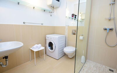 Logement:&nbsp;Molo Lozna 104.2
