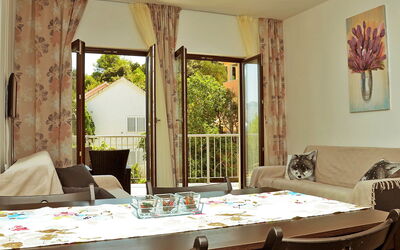Logement:&nbsp;Molo Lozna 104.5