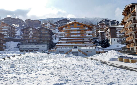 Nendaz 681: Neige, L'Hiver, Ciel, Propriété, Ville, Montagne, Architecture, Maison, Géologique Phénomène, Gelé