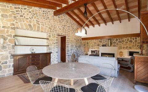 Can Coll: Propriété, Bâtiment, Pièce, Design Intérieur, Meubles, Plafond, Maison, Parquet, Sol, Immobilier