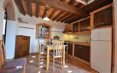 Appartamento Primula: Propriété, Pièce, Bâtiment, Meubles, Maison, Immobilier, Plafond, Cuisine, Design Intérieur, Domicile