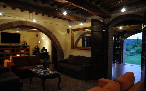 Villa Di Seripa: Propriété, Bâtiment, Pièce, Design Intérieur, Plafond, Éclairage, Immobilier, Architecture, Maison, Biens