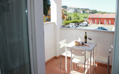 Logement:&nbsp;Bilocale Primo Piano Con Veranda 121v