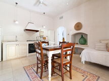 Logement:&nbsp;Apartment 4