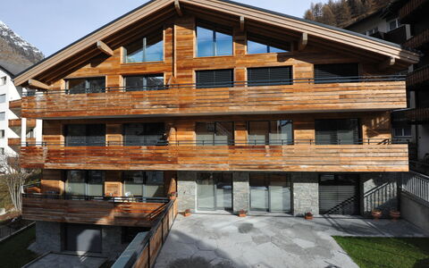 Blauherd: Maison, Propriété, Bâtiment, Architecture, Domicile, Toit, Siding, Cabane En Rondins, Immobilier, Bois