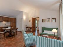 rocche-di-valiano-chianti-castelnuovo-berardenga-gelsomino-living-room