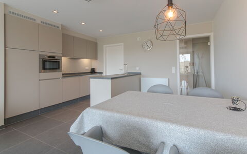 Solis with Balcony: Meubles, Cabinetry, Propriété, Bâtiment, Table, Design Intérieur, Bois, Architecture, Maison, Sol