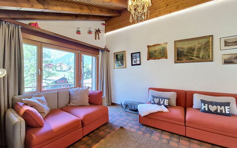 Haus Rollin: Meubles, Design Intérieur, Canapé, Sol, Sol, Pièce, Salon, Bois, Plafond