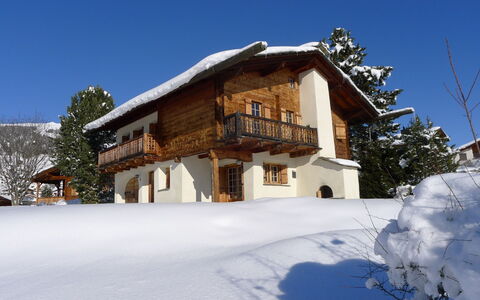 Chistiala Dadens: Neige, L'Hiver, Maison, Propriété, Domicile, Ciel, Gelé, Arbre, Architecture, Immobilier