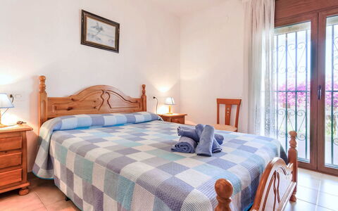 Villa Mar: Meubles, Recours, Sol, Sol, Lit, Chambre, Appartement, Chaise, Cadre De Lit, Drap De Lit