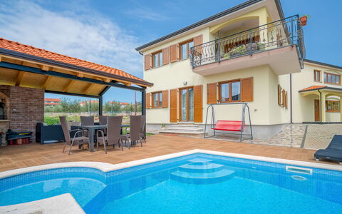 Poreč Tar 103: Propriété, Bâtiment, Maison, Piscine, Immobilier, Domicile, Villa, Biens, Recours, Loisir