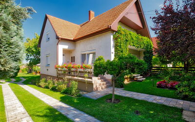 Balaton A2093 777.2