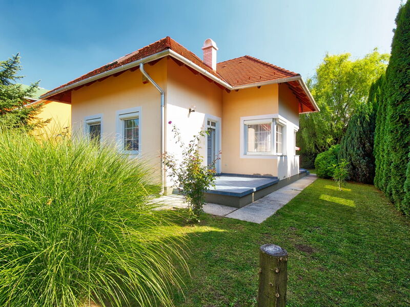 Balaton H2090