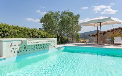 Agriturismo Dei Casali: Piscine, Propriété, Loisir, Recours, Immobilier, Bâtiment, Maison, Vacances, Villa, Centre De Loisirs