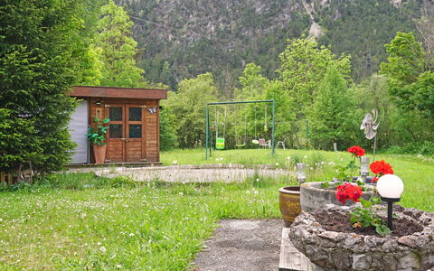 Huber: Plante, Communauté Des Plantes, La Nature, Pot De Fleur, Arbre, Paysage Naturel, Lot Terre, Bâtiment, Chalet, Herbe