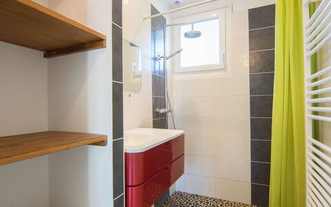 Kermahé: Pièce, Propriété, Salle De Bains, Bâtiment, Design Intérieur, Architecture, Maison, Sol, Immobilier, Tuile