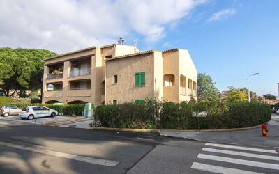 Cavalaire 460