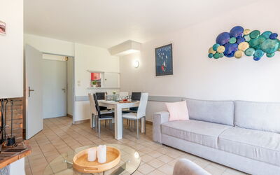 Logement:&nbsp;Les Cottages du Golf 100.3