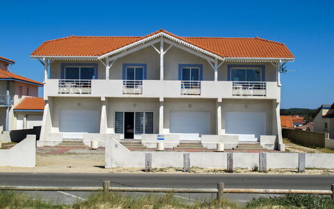 Patguyflor: Propriété, Maison, Domicile, Zone Résidentielle, Immobilier, Bâtiment, Architecture, Toit, Quartier, Façade