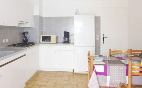 Princesse: Cabinetry, Meubles, Evier, Comptoir, Évier, Appareil De Cuisine, Cuisinière, Design Intérieur, Cuisine, Bois