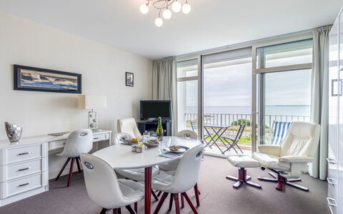 Logement:&nbsp;Les Trois Iles 102.9
