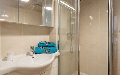 Logement:&nbsp;Les Trois Iles 102.7